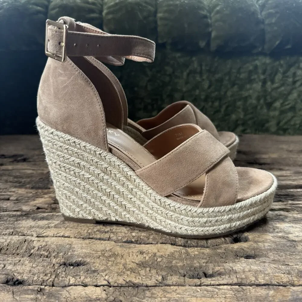 New Platform Wedge Ankle Strap Leather Cognac Sandal Women's 7.5 Lisa Vicky Gemi
